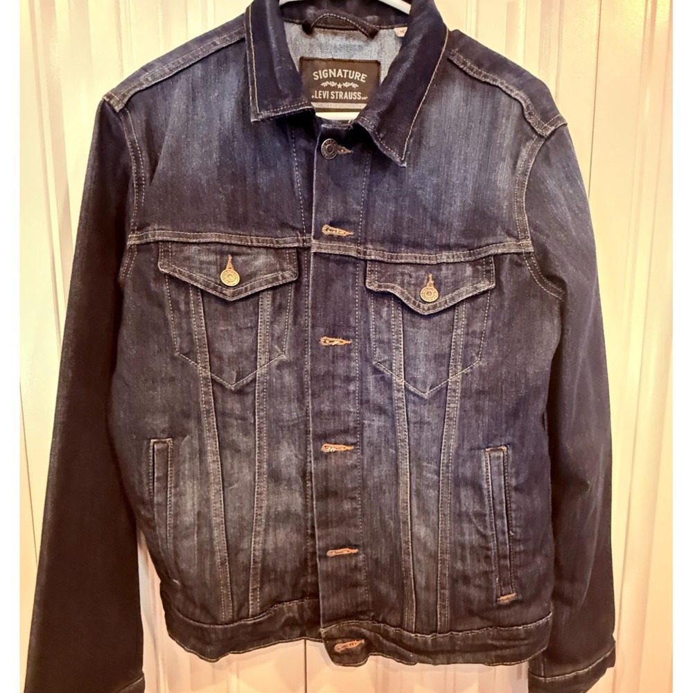 Levi Strauss Signature Denim Jacket Women's Small Dark Wash Button Front Trucker